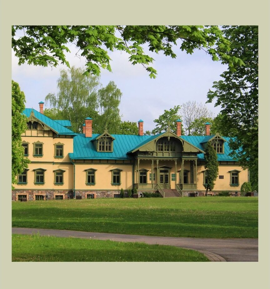 Театральная пятница