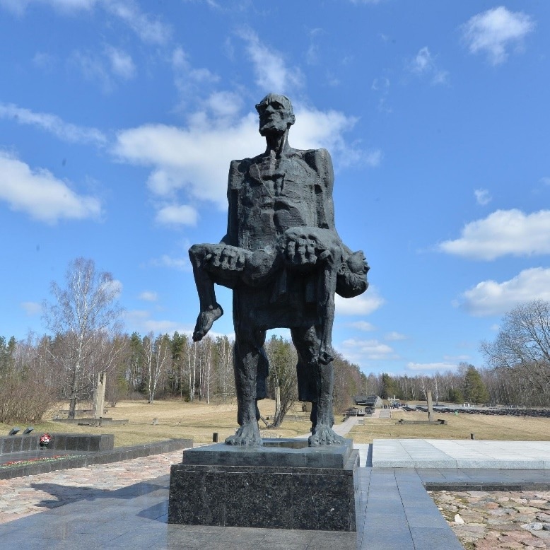 Экскурсия в Хатынь